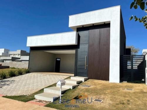CASA 3Q CONDOMINIO PARQVILLE JACARANDÁ 312M²