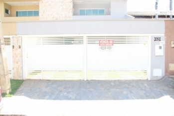 Sobrado Setor Jardim Atlântico em Goiânia, ótima localização.