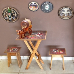 [Mesa de Bar com 2 Bancos]