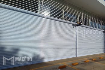 Porta de Aço Automática