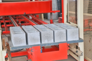 [Fábrica de Blocos de Concreto em Goiânia]