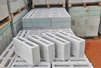[Bloco de Concreto 9 x 19 x 39]