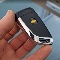 [Troca de Carcaça de Chave Automotiva]