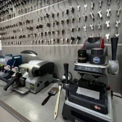 [Chaveiro Perto de Mim]