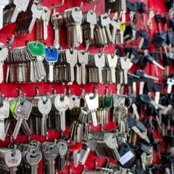 [Chaveiro em Goiânia]