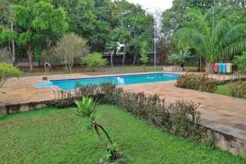 [Chácara para Festas no Criméia Leste]