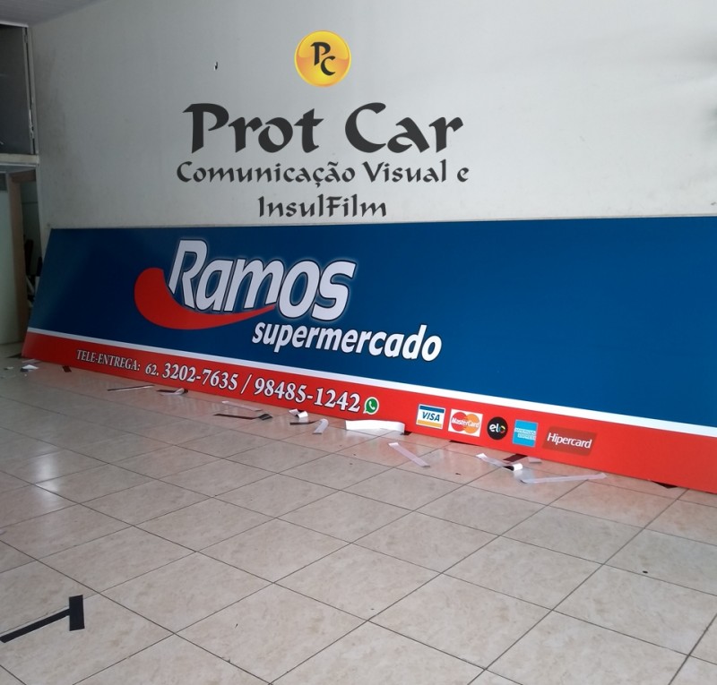 FACHADA EM LONA PARA SUPERMERCADO