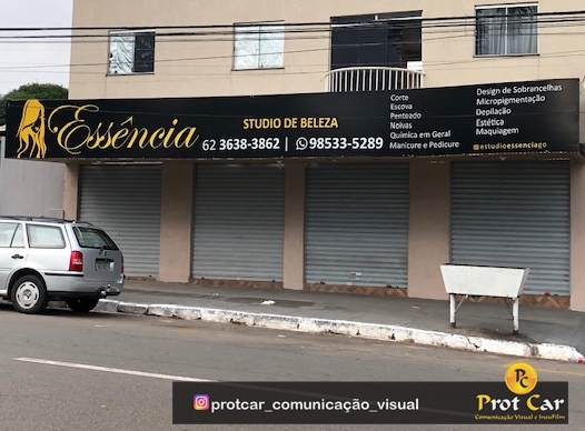 FACHADA EM LONA