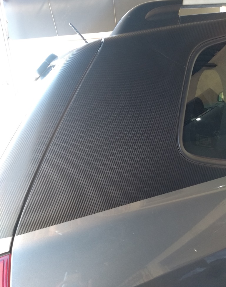 PLOTAGEM CARRO FIBRA DE CARBONO