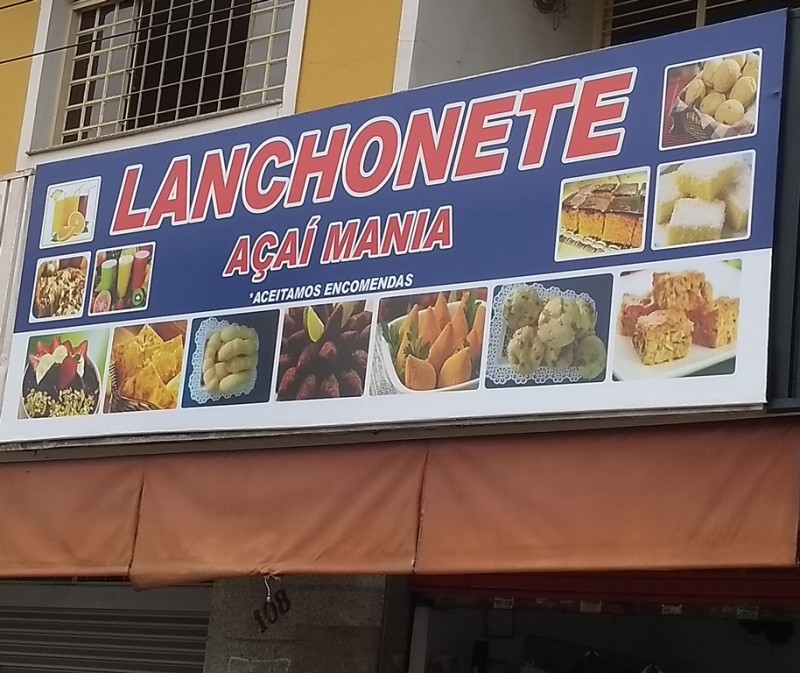 FACHADAS EM LONA DE LANCHONETE
