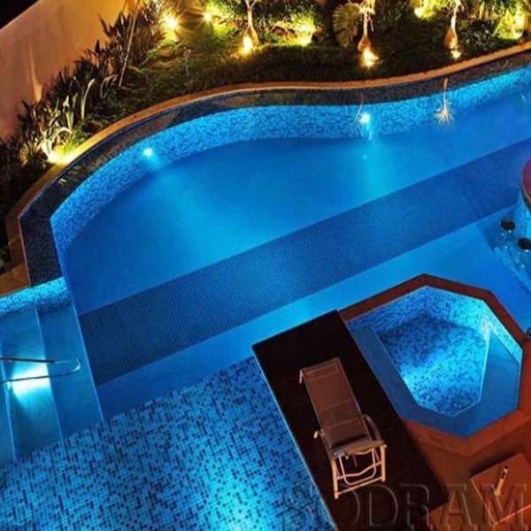 Iluminação para Piscinas