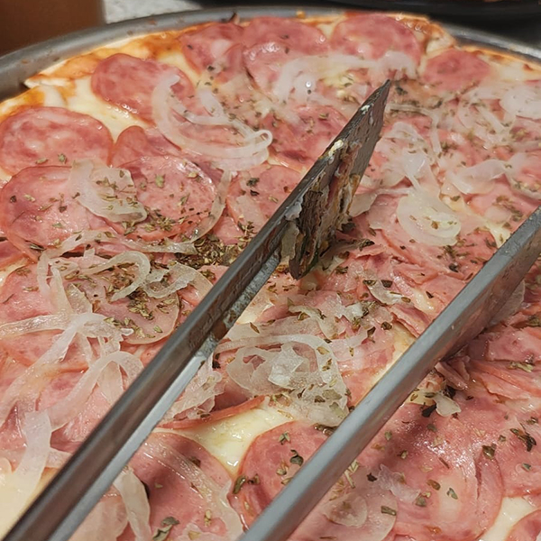 Pizza Calabresa Premium